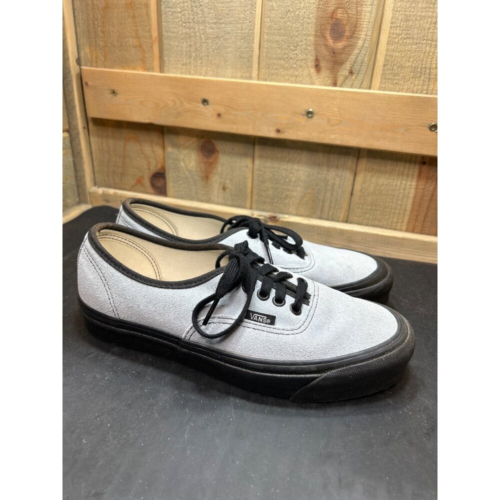 Vans Unisex Authentic Sneakers Pale Blue Suede W9 M7.9 Lace-Up Sneakers